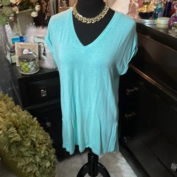 Top - Picture 1 of 5